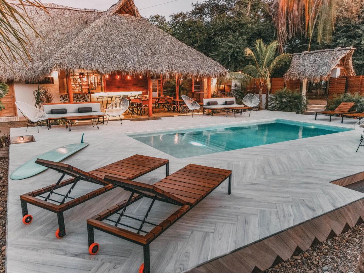 פופויו El Pez Surf Hotel מראה חיצוני תמונה