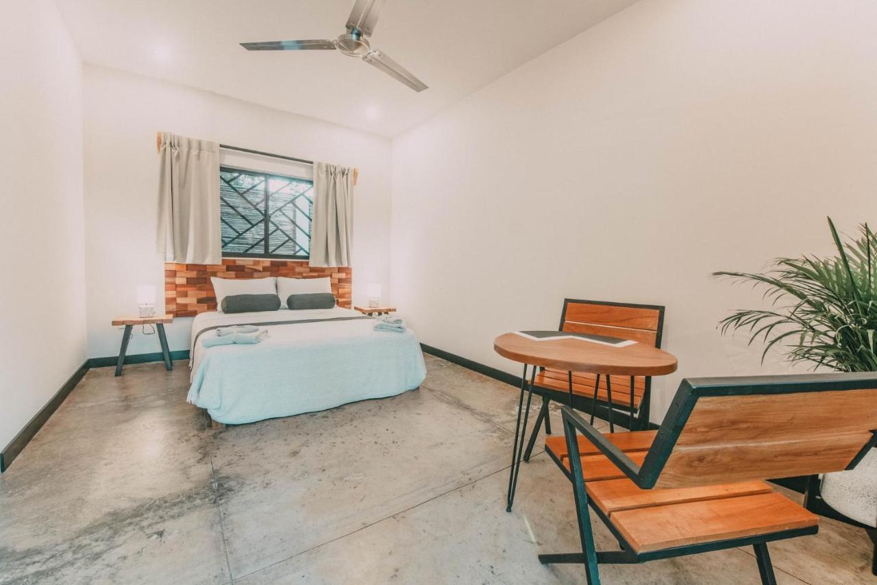פופויו El Pez Surf Hotel מראה חיצוני תמונה